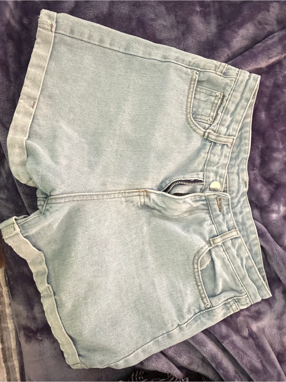 Light Wash Denim Women's Shorts - Casual Summer Staple